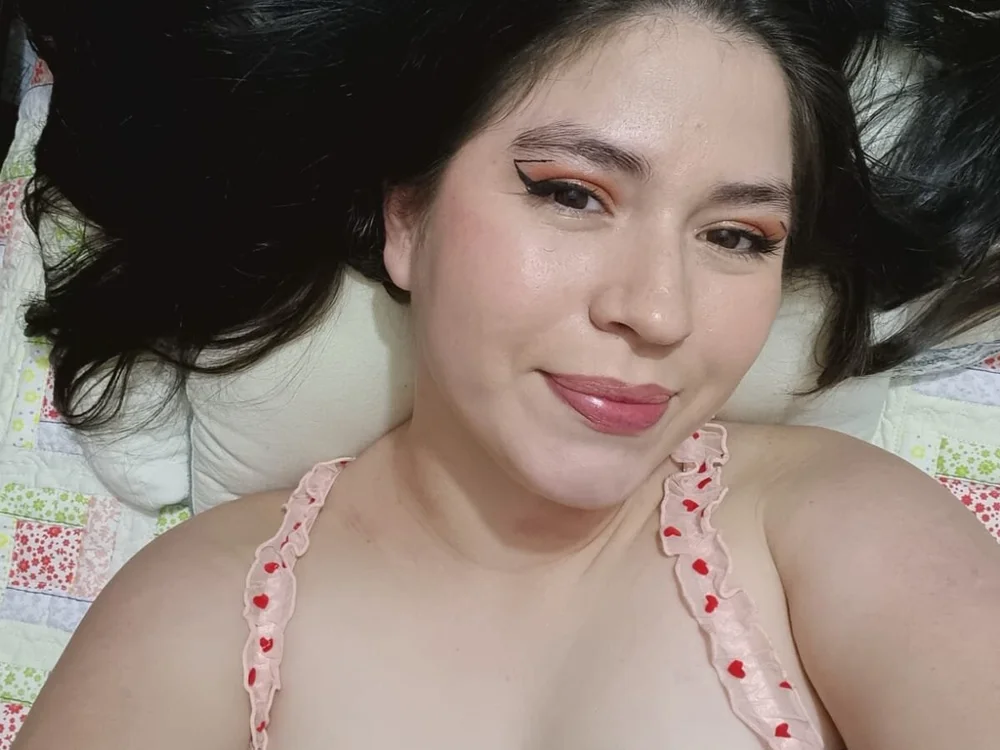 دردشة Kristal_m الجنسية دون اتصال