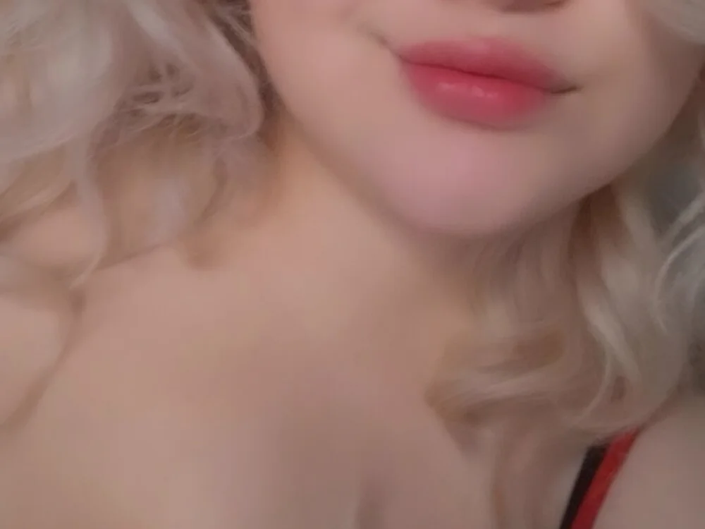 RosesKali's Offline XXX Chat