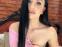 SuzanneKer1's webcam live show