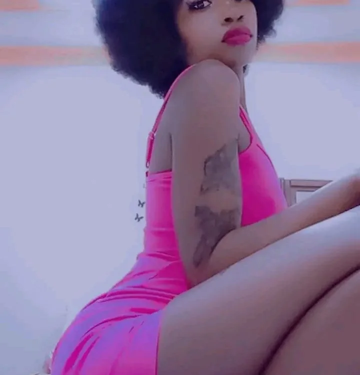 دردشة Dahlia_Adele الجنسية دون اتصال