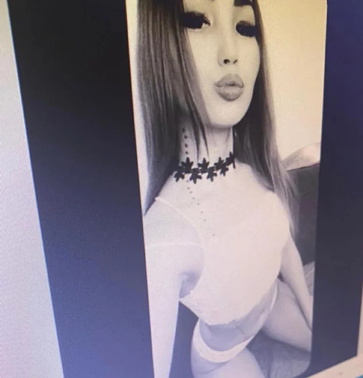 lucidreams69's Offline Chat Room