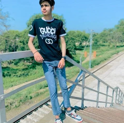 rockyp6 offline XXX-chat