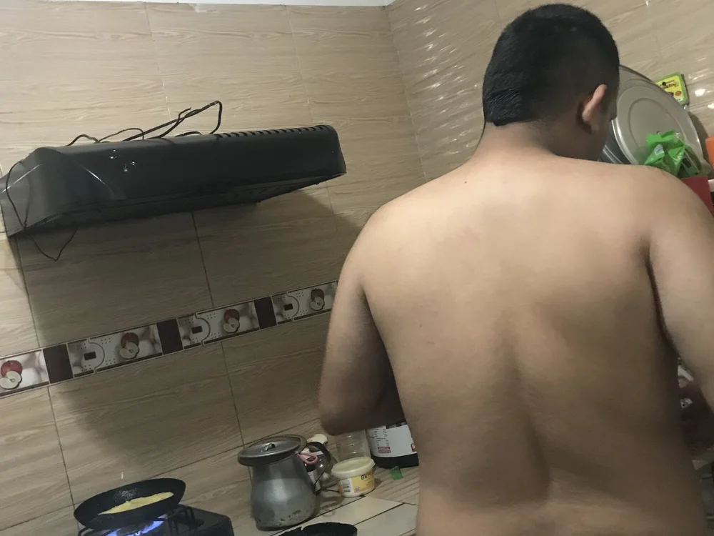 Andres8-8's Offline Chat Room