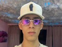 Mortal_Kombat_555 webcam thumbnail