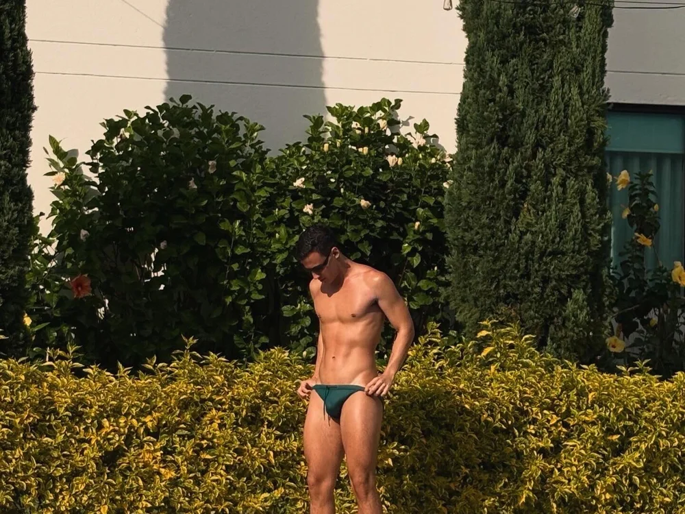 LeoDelvey_ offline chatrum