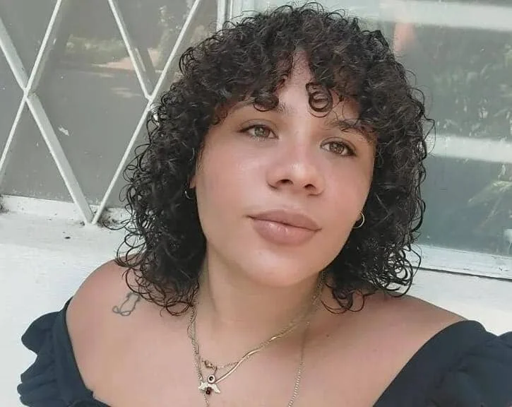 Amy16's Offline Chat Room