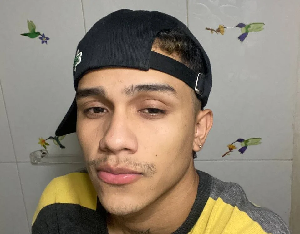 Offline XXX chat andy_star12