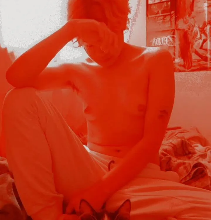 aster_hoffman's Offline XXX Chat