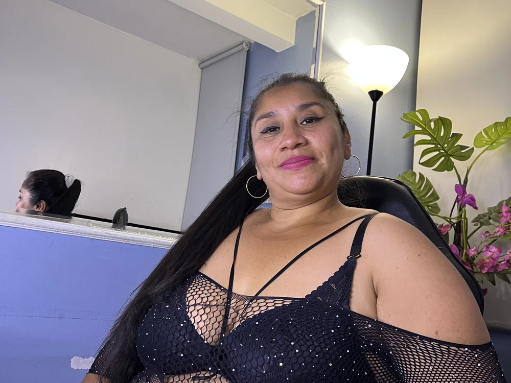 Bilik Sembang Luar Talian milf_latinn