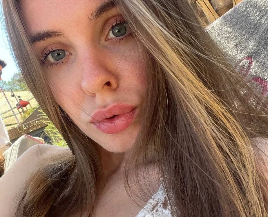 Chat XXX offline de Alice_sexxxsirens