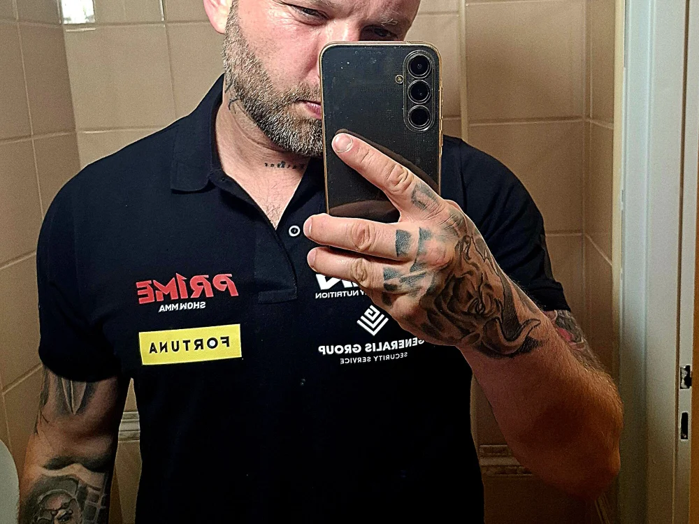 Narcyzzz87 Obrolan XXX Offline