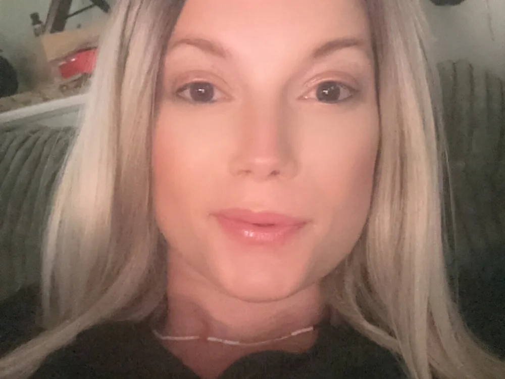 _kendragray's Offline Chat Room