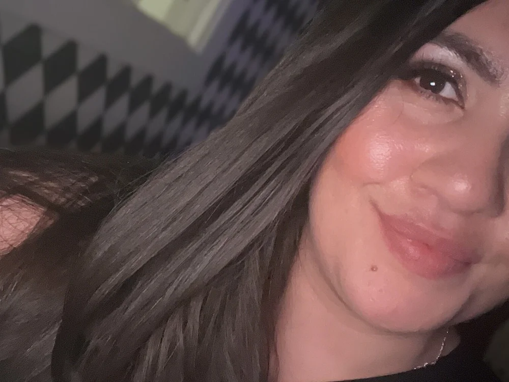 xstreyitaa's Offline XXX Chat