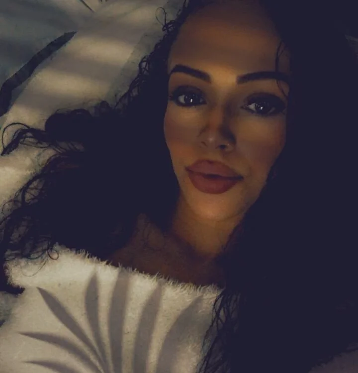 Skye-UK's Offline XXX Chat