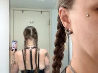 SuchAStrangeBird's Live XXX Chat