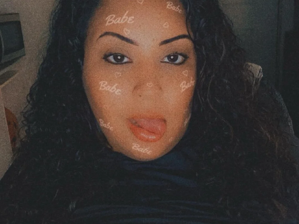 lizzys69lace offline chatrum