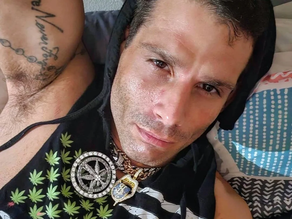 Biddylover cam model