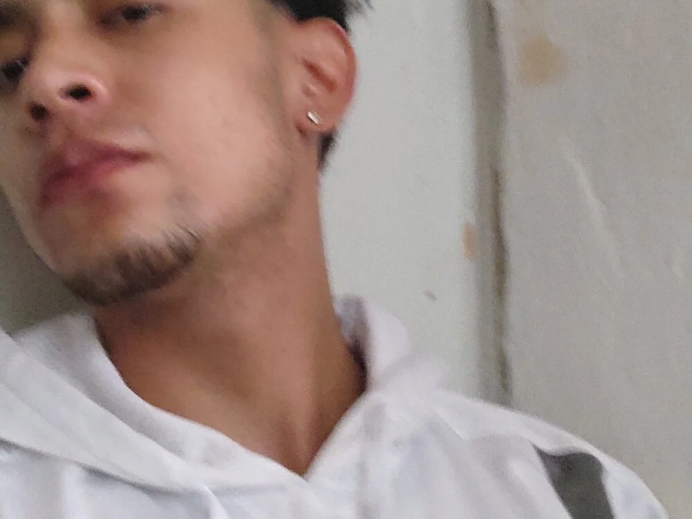 Chat +18 off-line de ELPrecoxxxito20