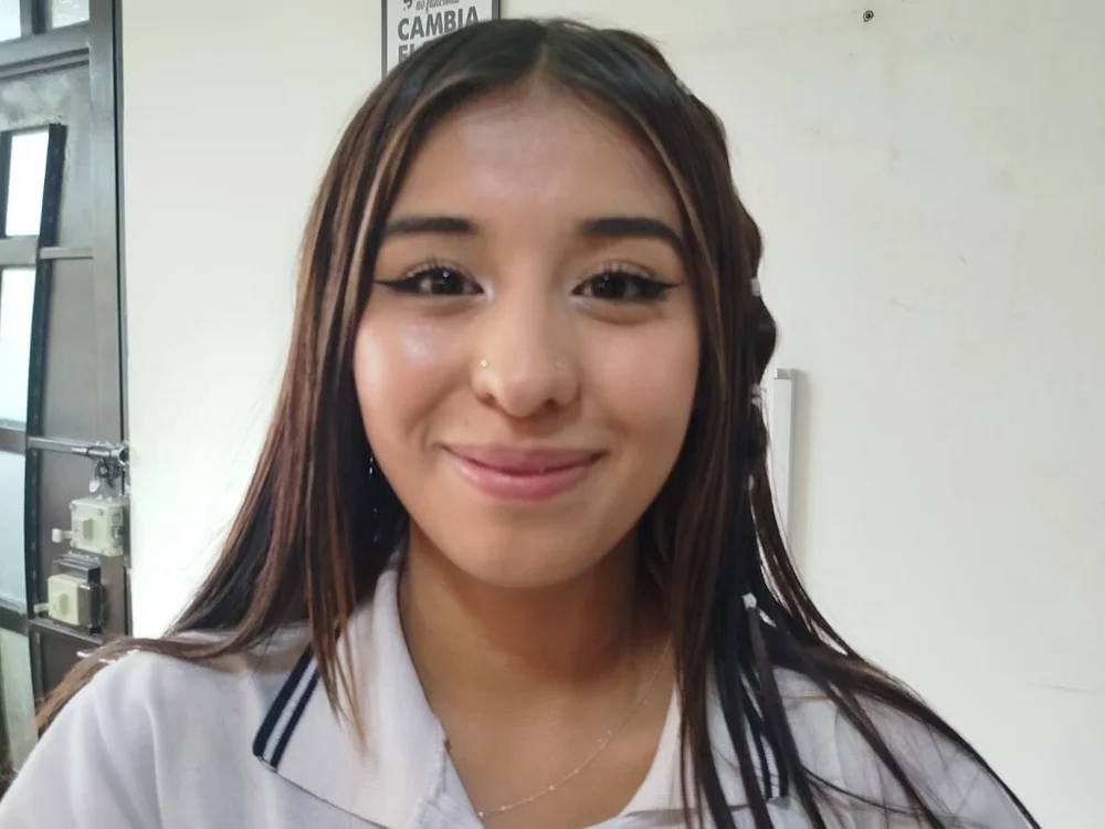stefania_clk's Offline Chat Room