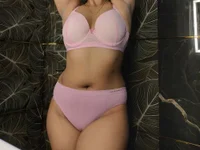 PARI51's webcam live show