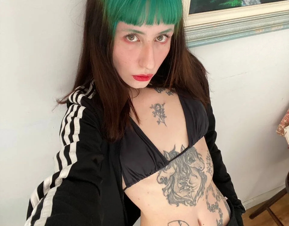 CaitlinChiem's Offline XXX Chat