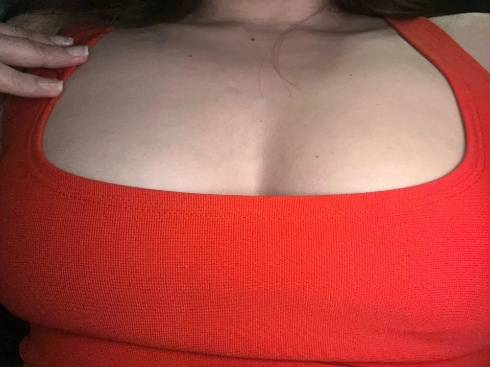 Aliciaxx69's most recent online preview