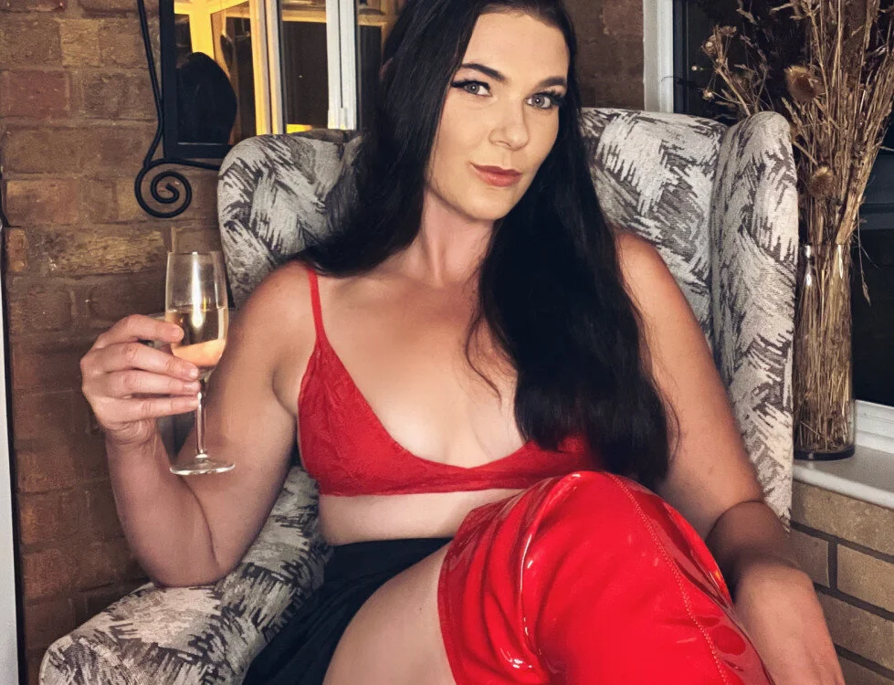 AmazonianCharlieBS' Offline Chat Room