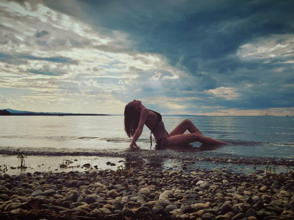 Bella_Chloe_Rose offline XXX-chat