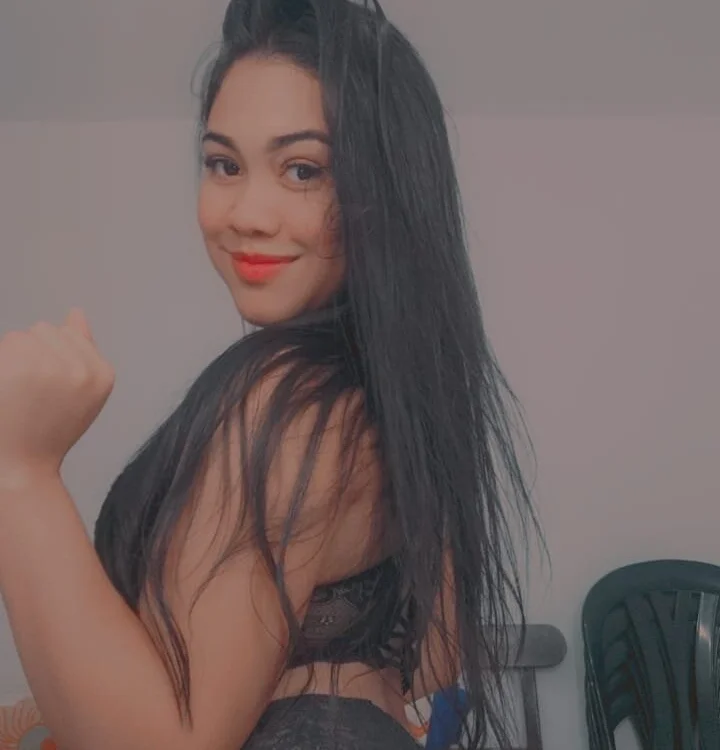 Violet-Harperr's Offline Chat Room