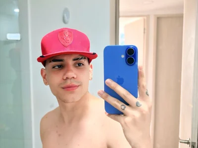Leo_col - Boy 