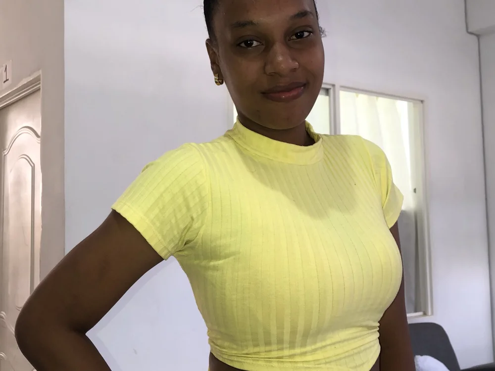 rosa_brunettee's Offline XXX Chat