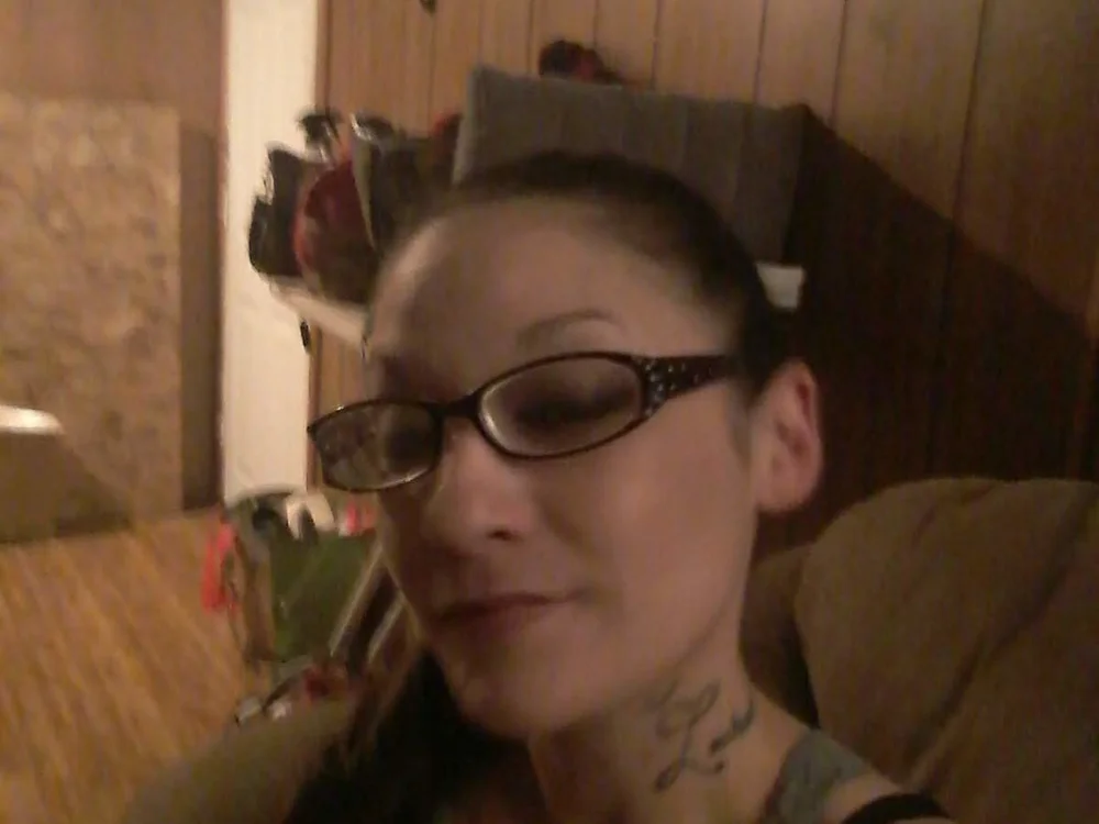 baddestbitch253's Offline Chat Room