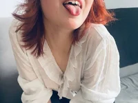 Your_hot_neighborss Chat XXX in diretta