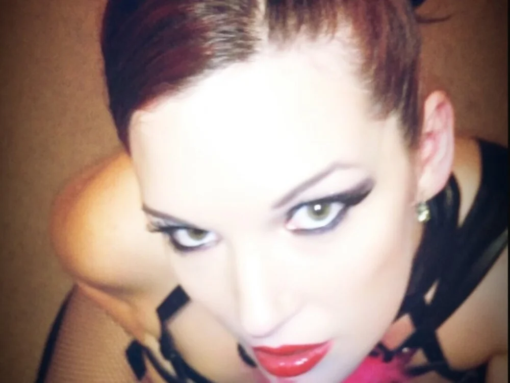 Chat +18 off-line de SparklyPinkCloud8