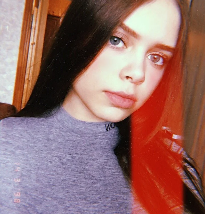 Holy_Molly_'s Offline XXX Chat