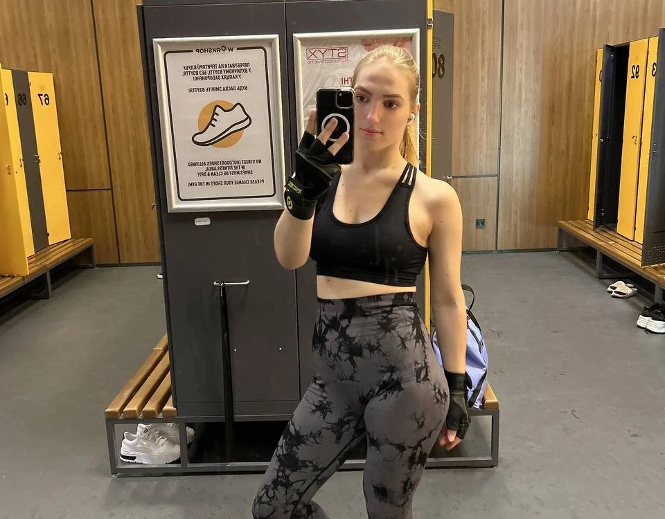 BarbaraStreis' Offline Chat Room