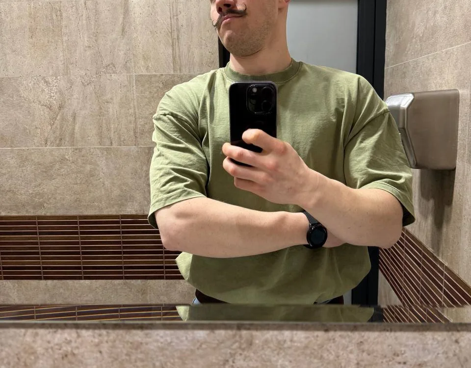 Alex_Hens' Offline XXX Chat