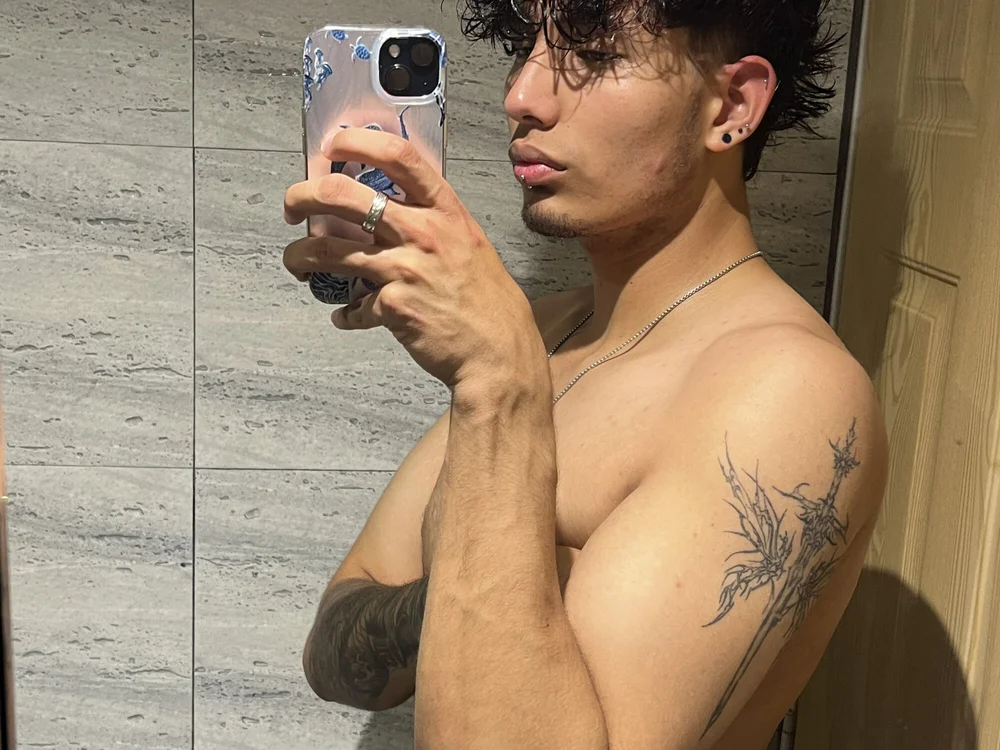 Googdatboyn Offline XXX chat
