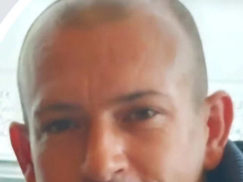 Kjnaughty@xh Offline XXX-chat