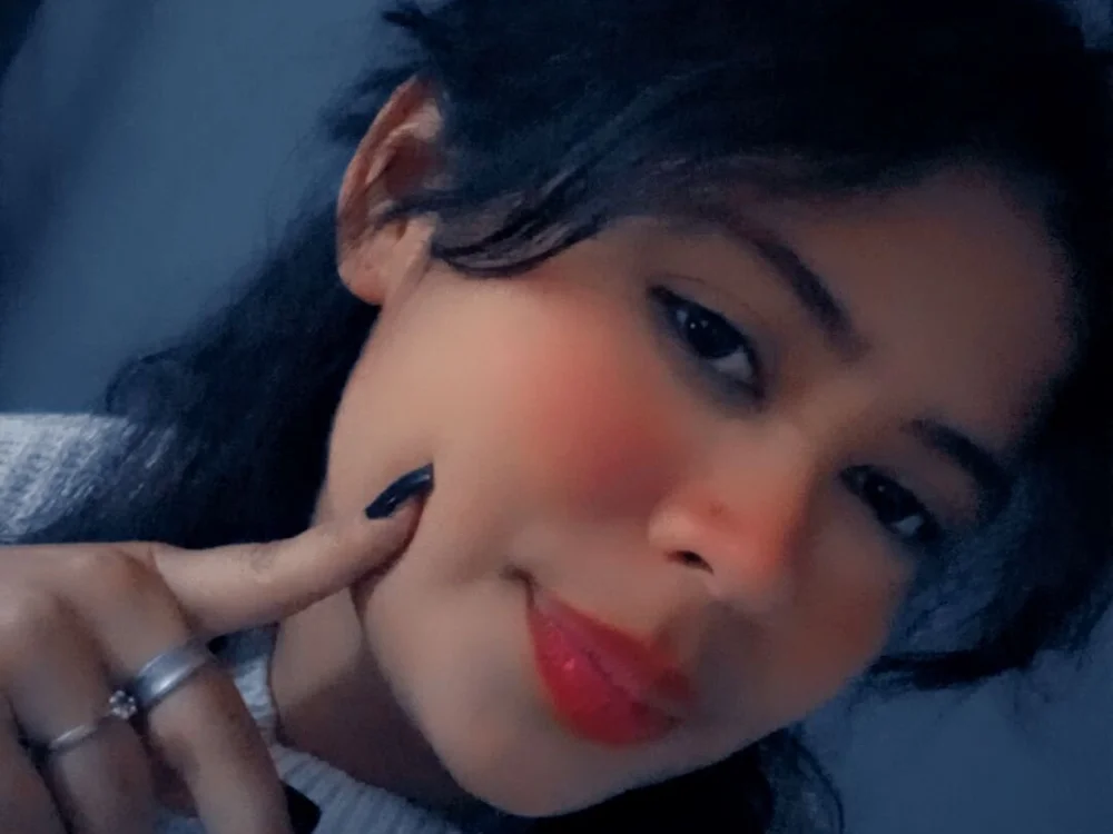 sara__black_ offline chatrum
