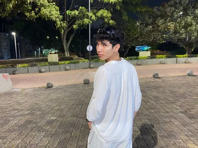 Lassuly2121 - Boy 