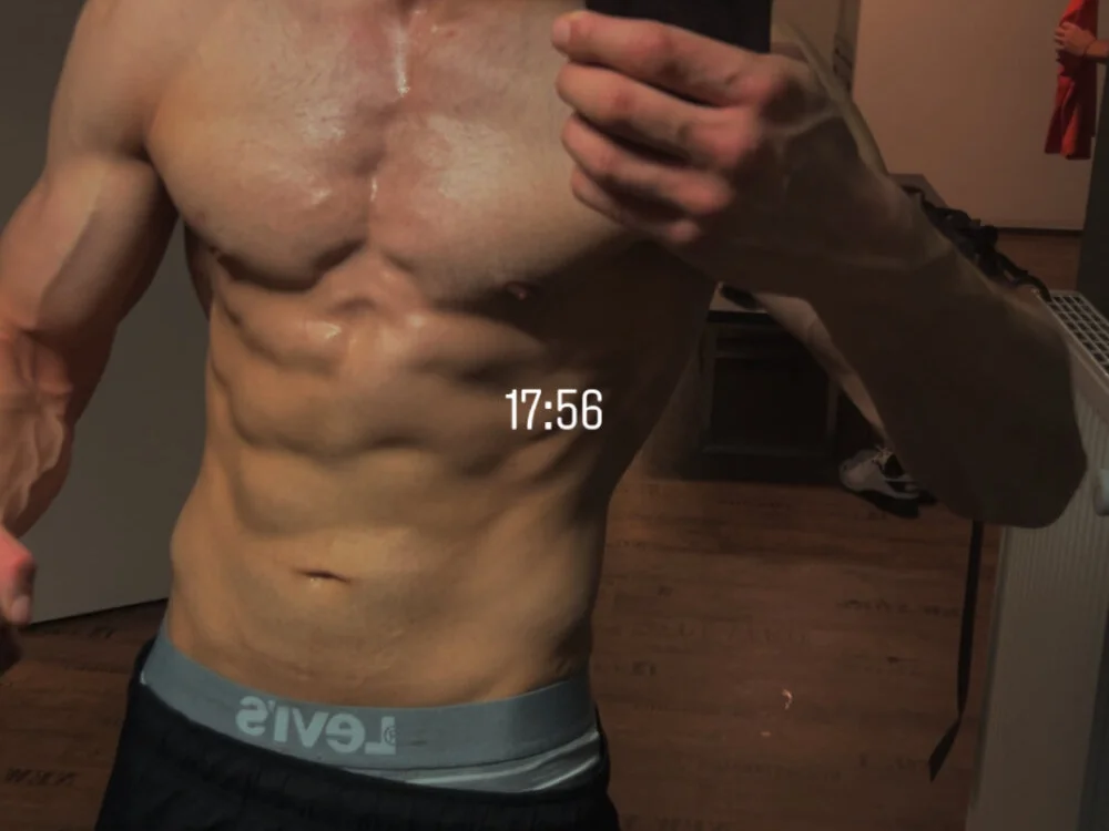 Billiiiiiedn Offline XXX chat