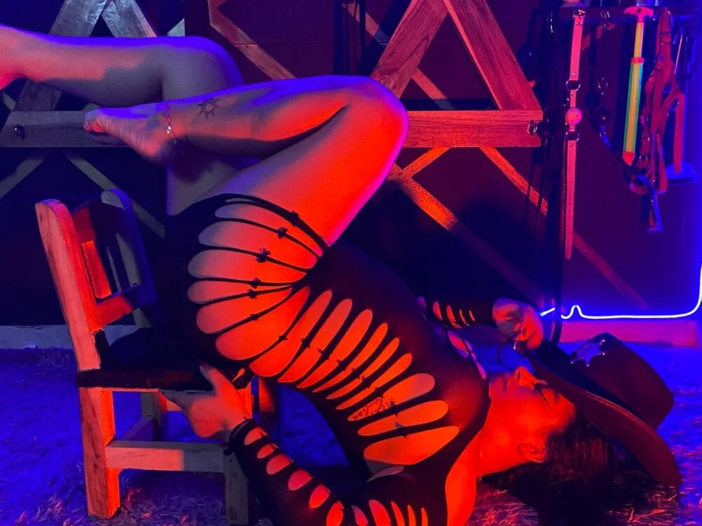 Offline XXX chat modela SANCTUARY_OF_POWER