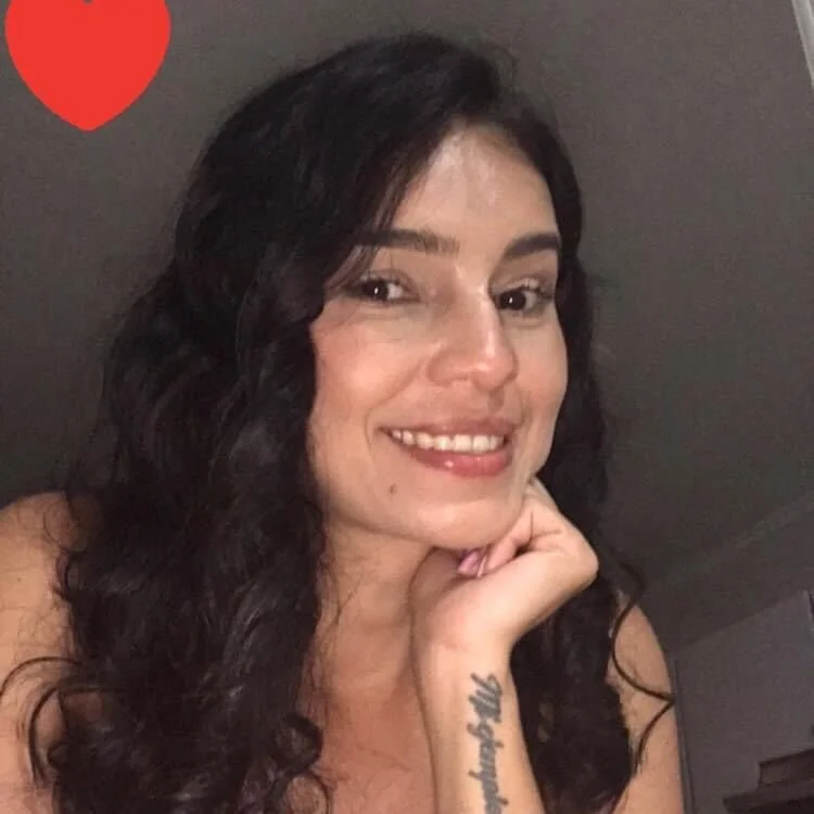 ashley__tylor Offline XXX-Chat