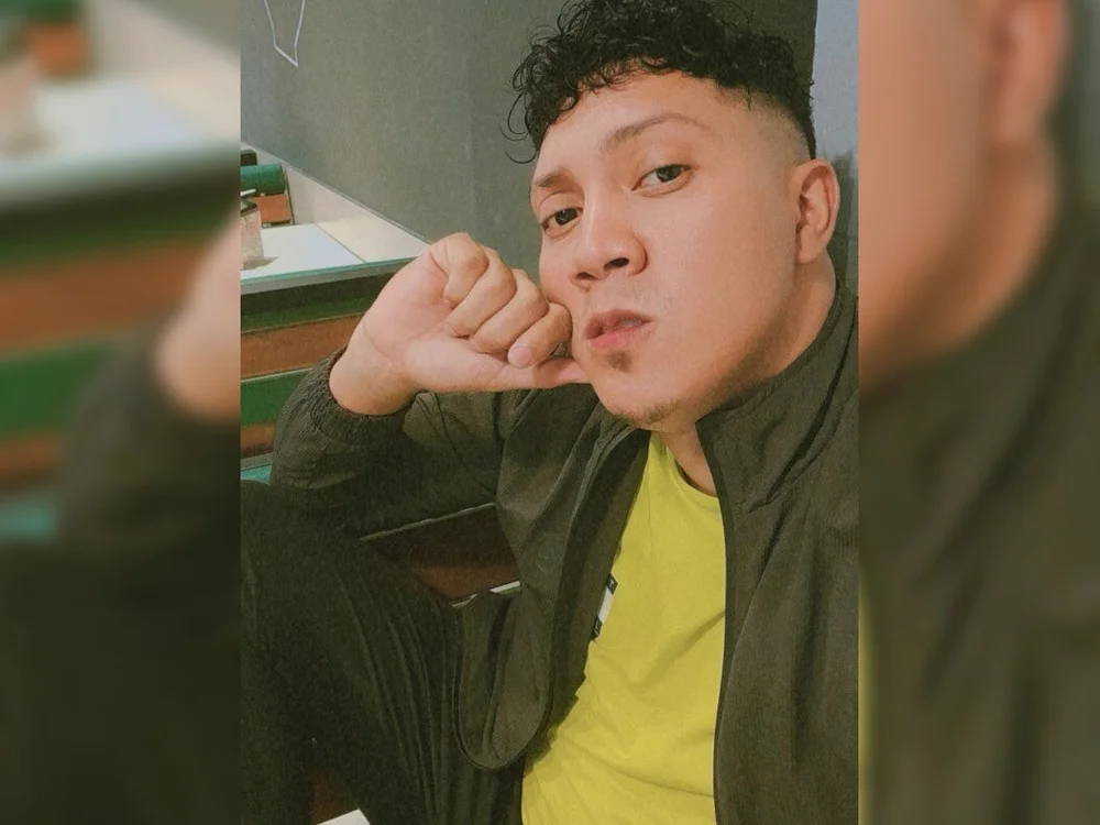 GRUESO-CURVO Offline XXX-chat