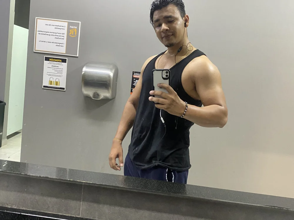 ห้องแชทออฟไลน์ของ Dominik_ozz