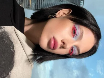 Monica_lar