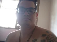 SlitheryCloseup's Offline XXX Chat