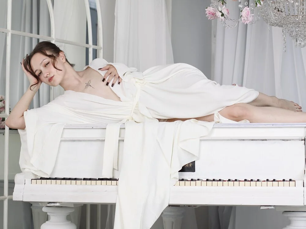 selin_roomdoll Adlı Modelin Çevrimdışı XXX Sohbeti