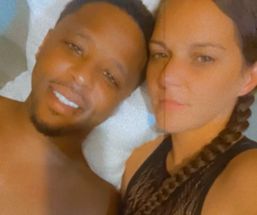 NBABBC345: συνομιλία ΧΧΧ εκτός σύνδεσης